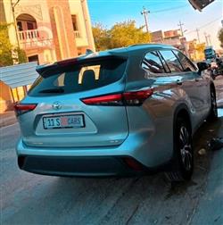تۆیۆتا هایلاندەر